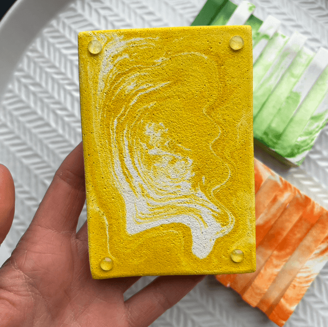 Soap dish - grooved